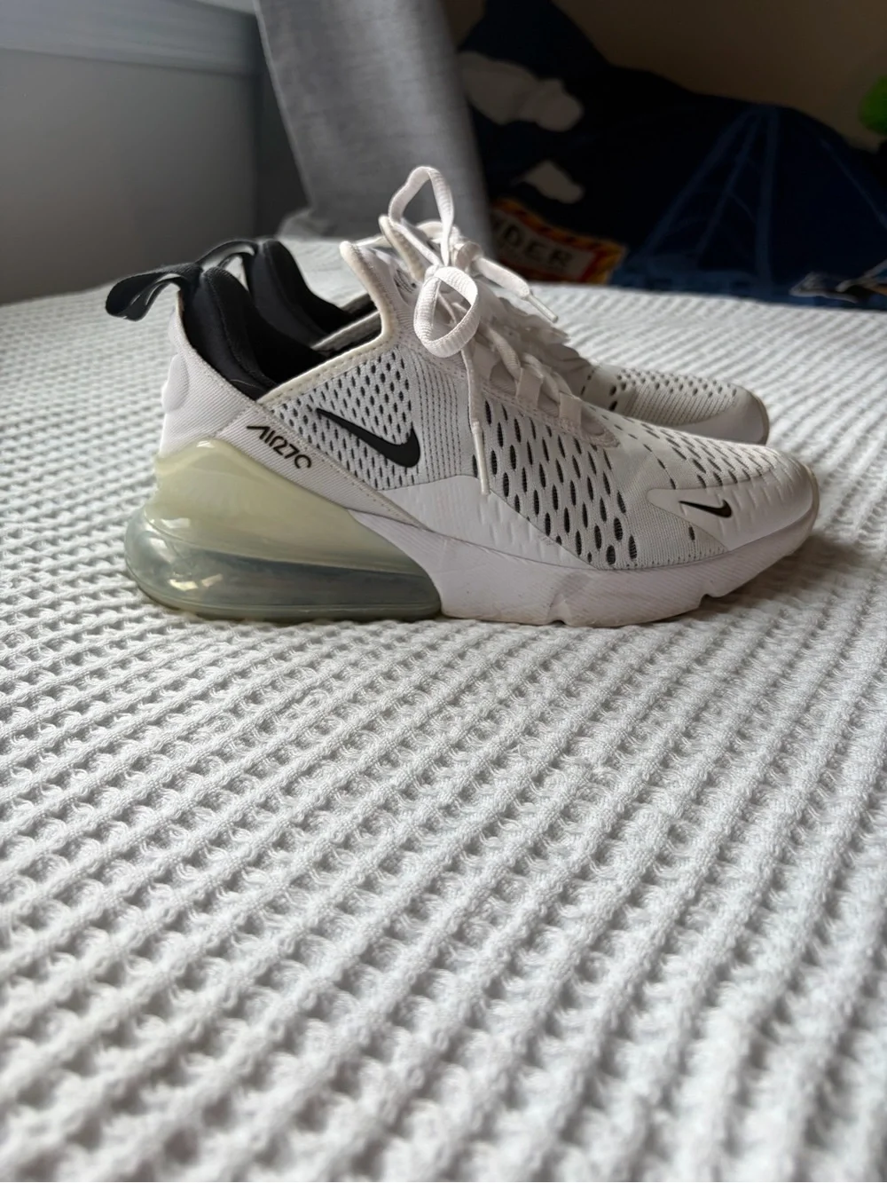 Nike lightweight womens